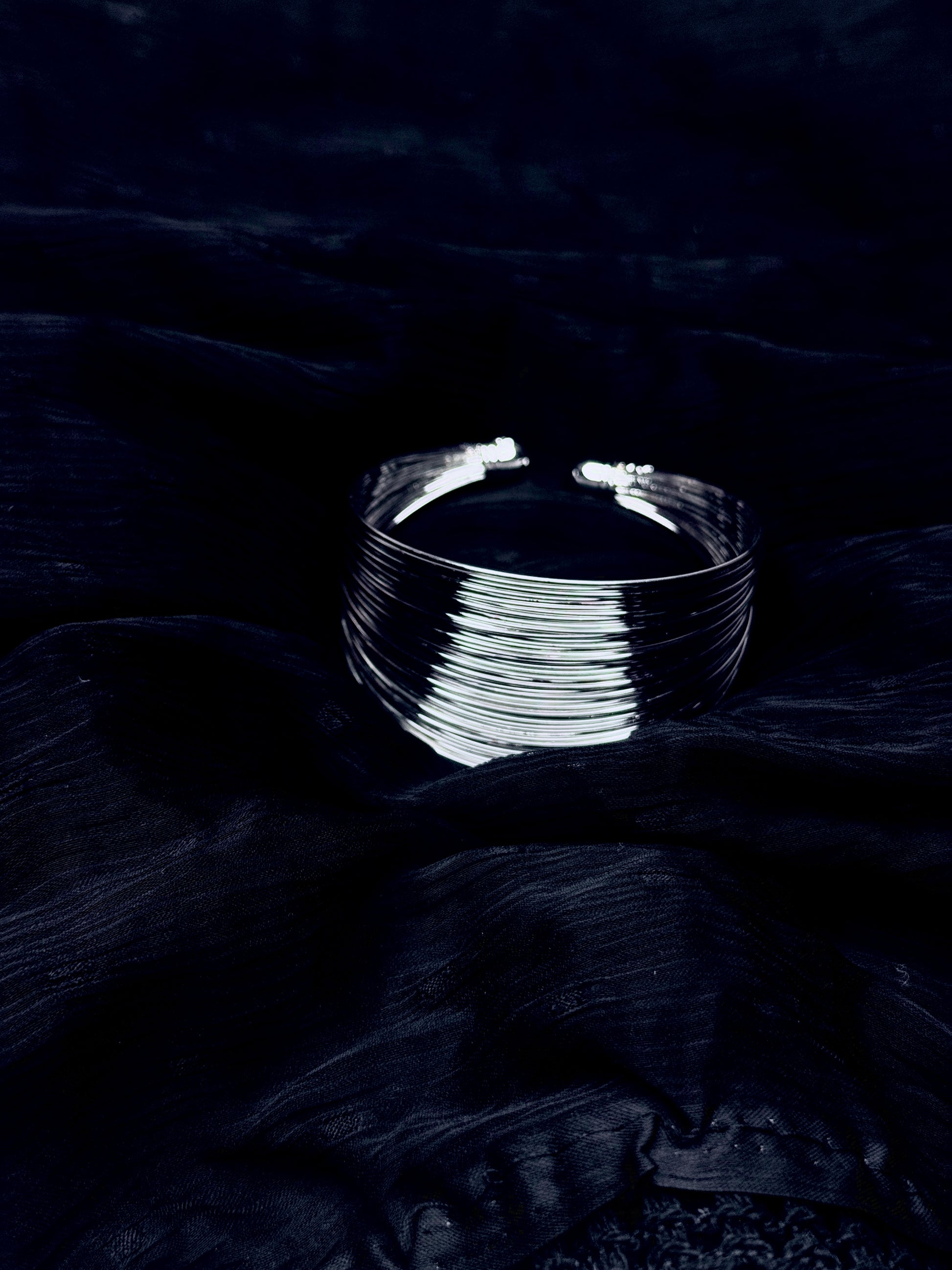 Zahara – Silver Coil Statement Set (Tarnish-Free)