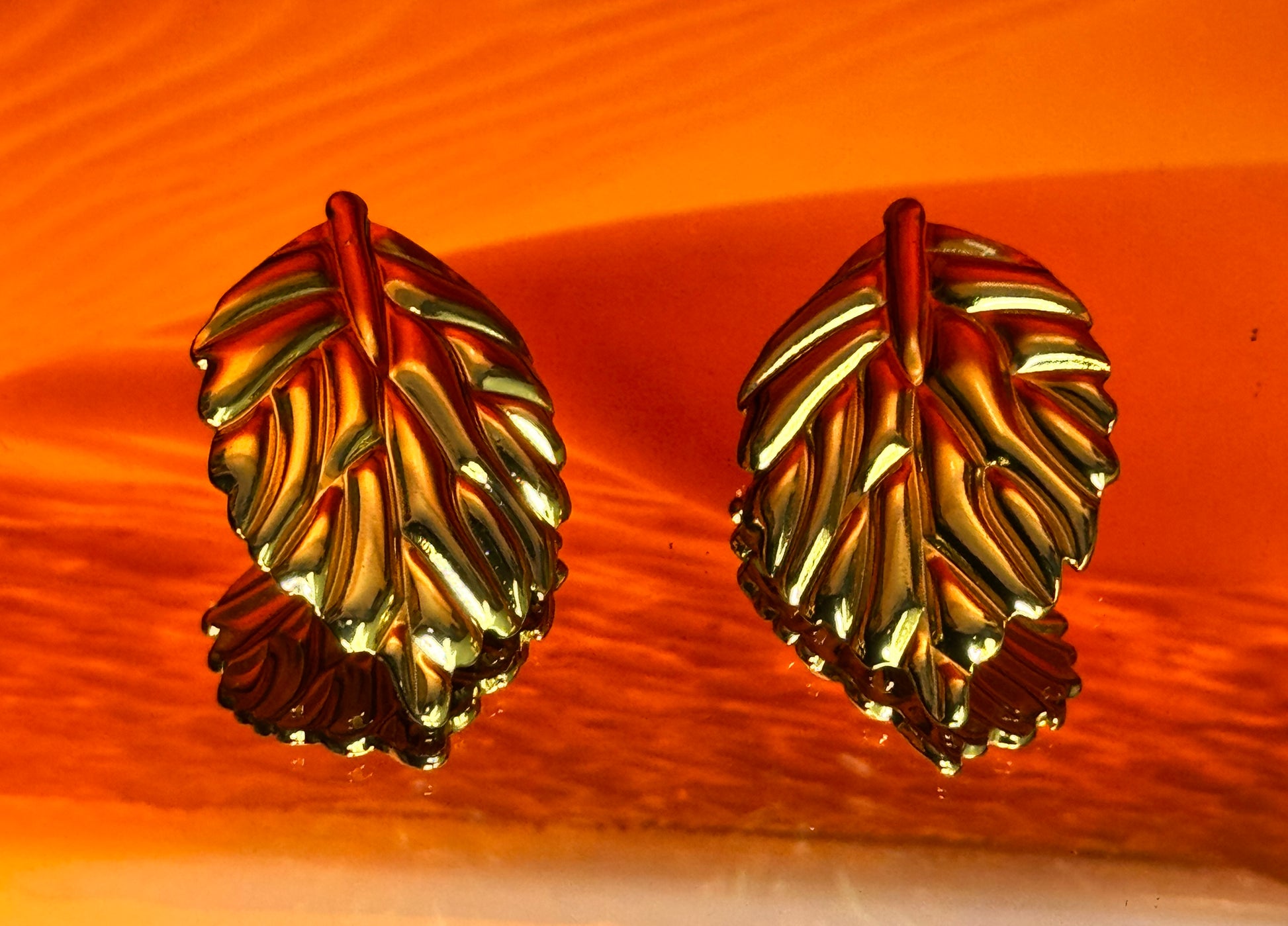 Zenya – Textured Leaf Earrings (Anti-Tarnish)
