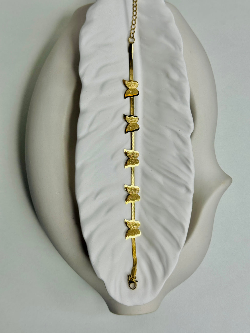 Luma – Butterfly Dance Bracelet (Anti-Tarnish)