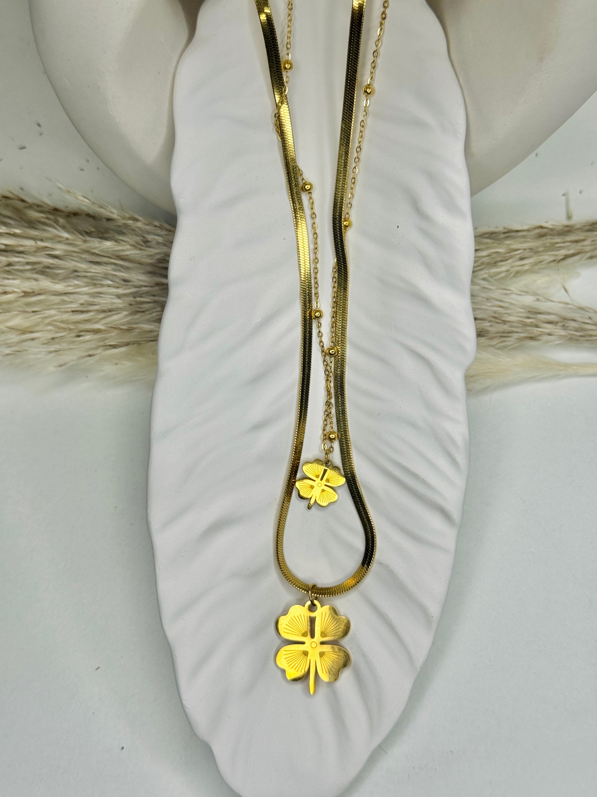 Yonca – Twin Clover Layered Necklace Set (Anti-Tarnish)