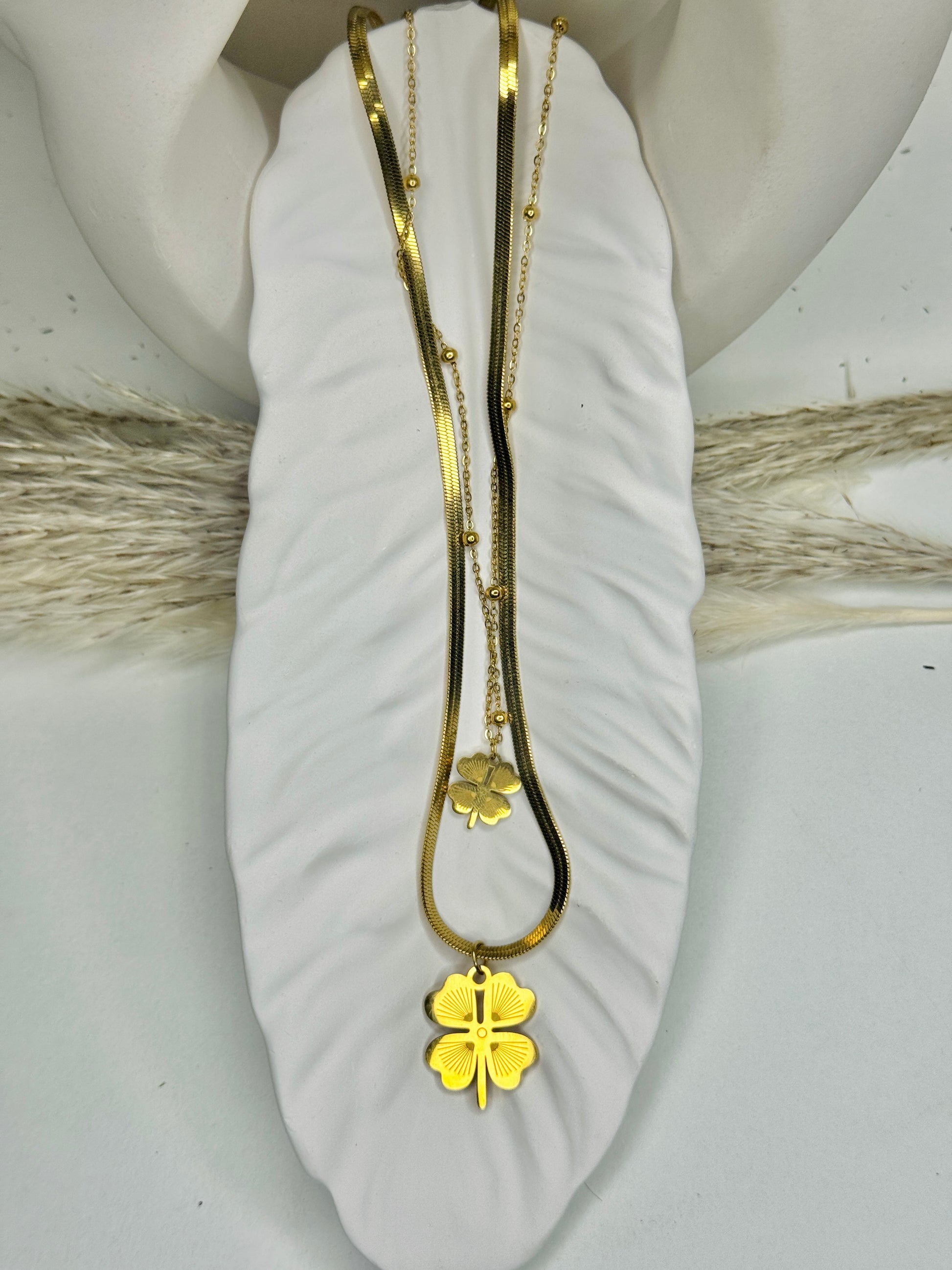 Yonca – Twin Clover Layered Necklace Set (Anti-Tarnish)