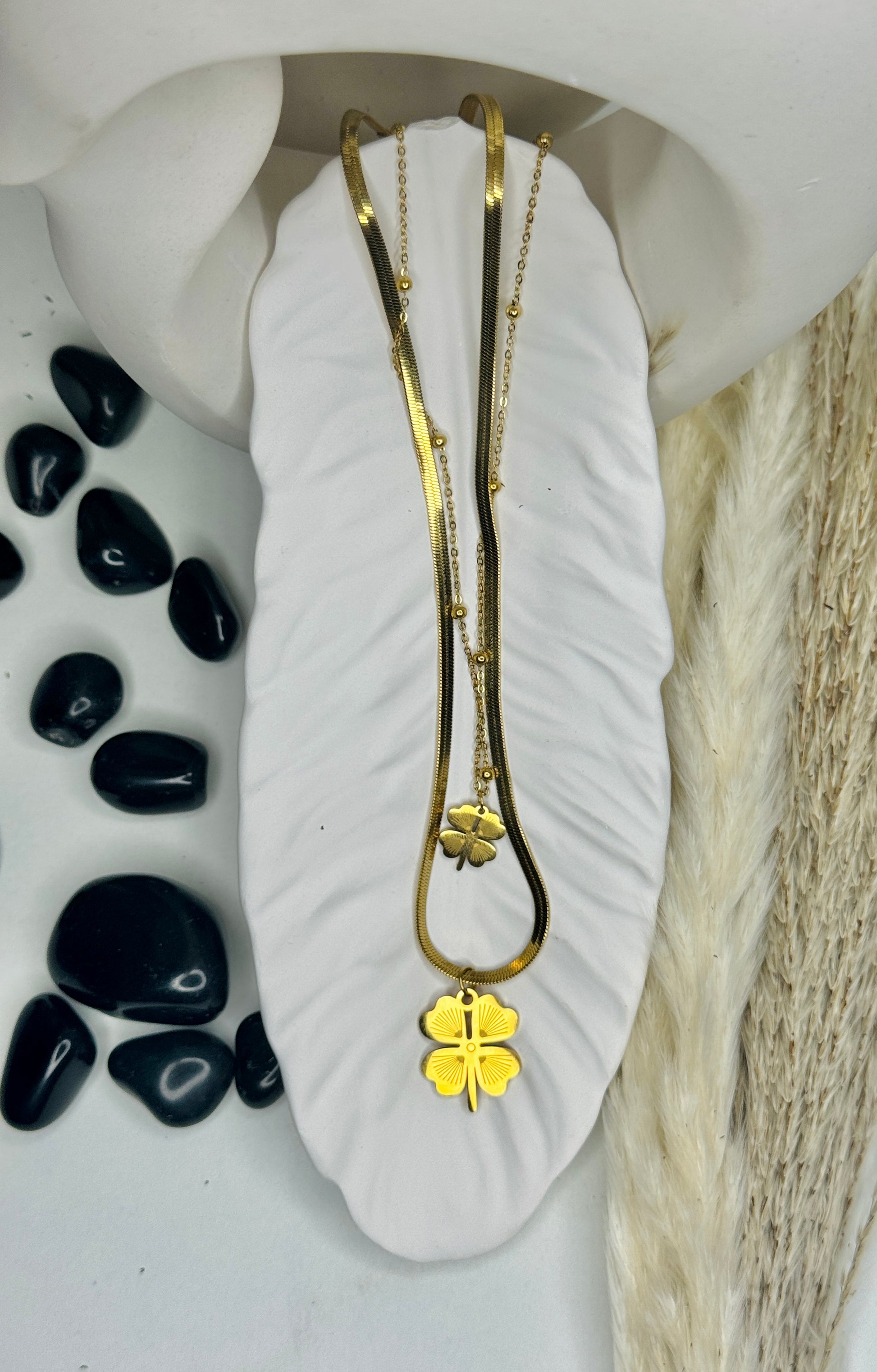Yonca – Twin Clover Layered Necklace Set (Anti-Tarnish)