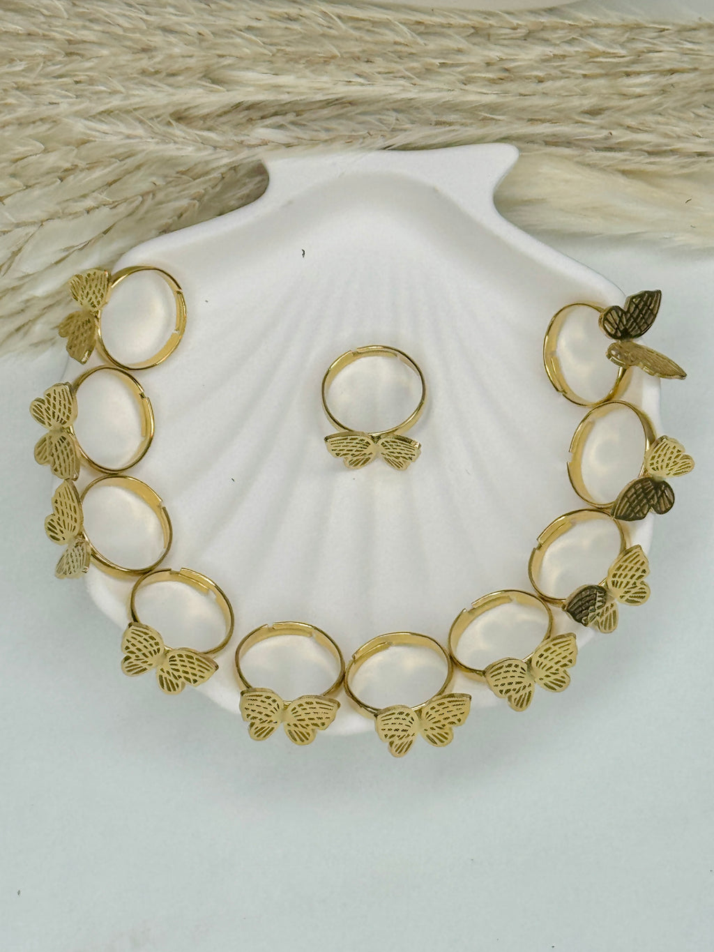 Elara – Gilded Wing Ring (Anti-Tarnish)